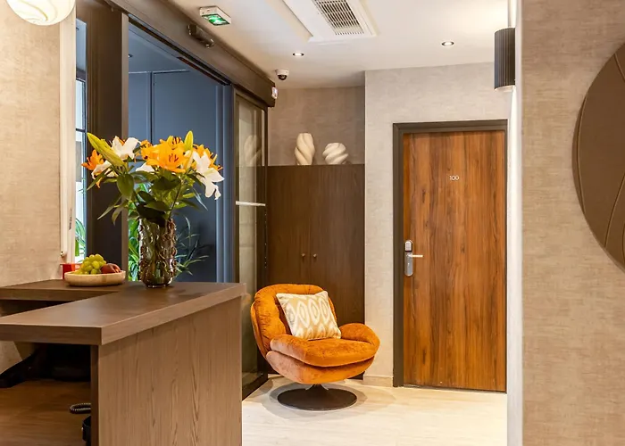 Le White By Sweett 3*