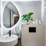 Отель Le White By Sweett Париж
