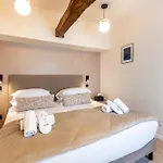 Le White By Sweett 3*
