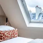 Le White By Sweett Hotel 3*